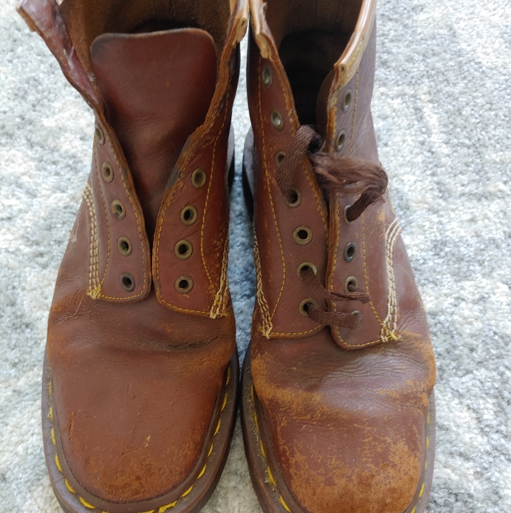 **Vintage** Doc Martens